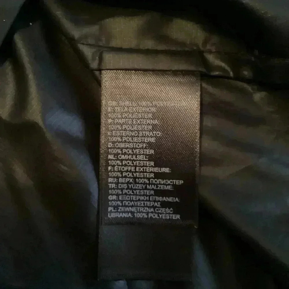 The North Face windbreaker lightweight Jacket Colors: black/dusty mauve S:Medium - Picture 7 of 7